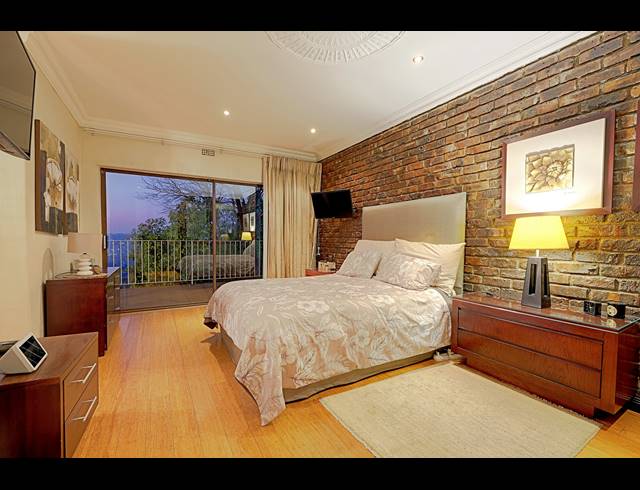 5 BEDROOM HOUSE FOR SALE IN KENSINGTON